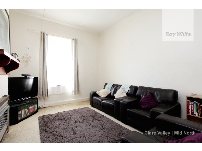 3 Arthur Street, Clare SA 5453