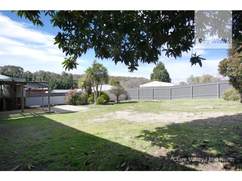 3 Arthur Street, Clare SA 5453