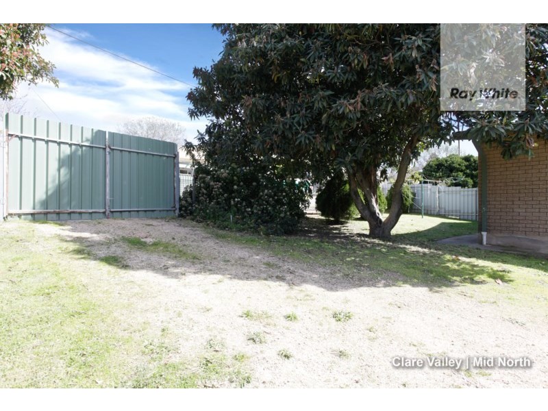 3 Arthur Street, Clare SA 5453