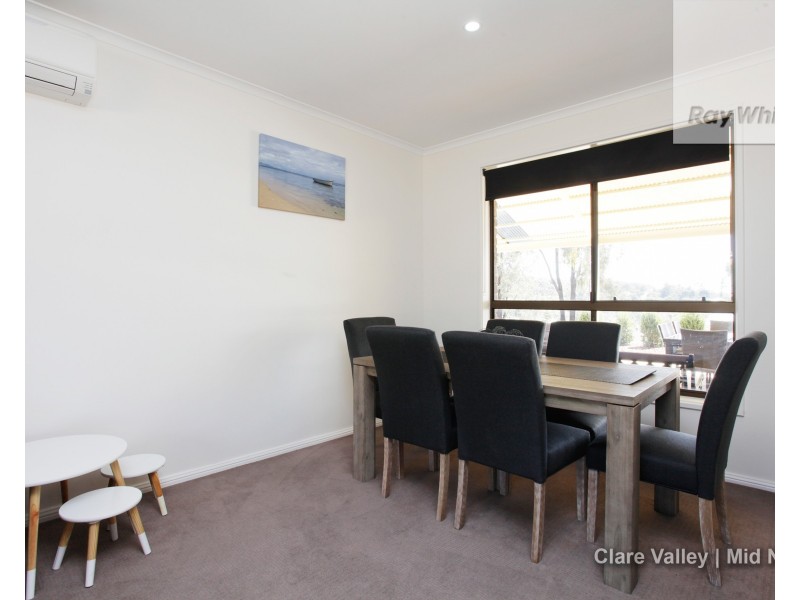 15 Henry Street, Clare SA 5453