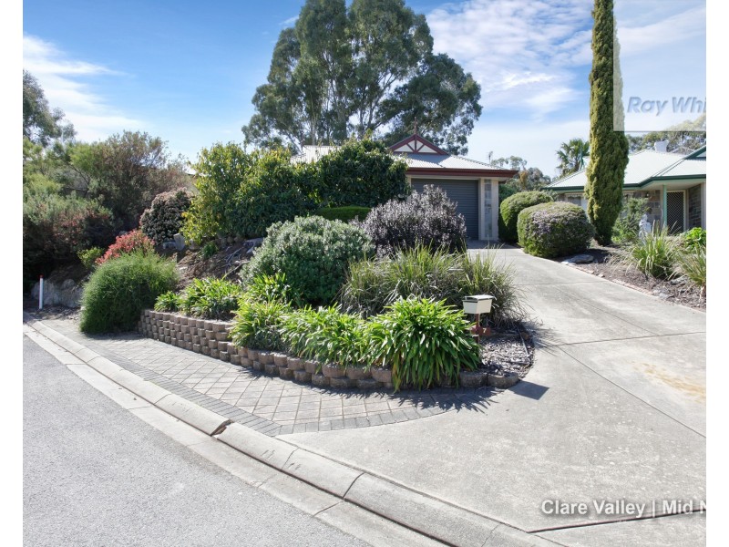 7 Mckinnon Park, Clare SA 5453