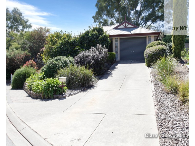 7 Mckinnon Park, Clare SA 5453