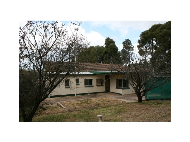 5 West Terrace, Clare SA 5453