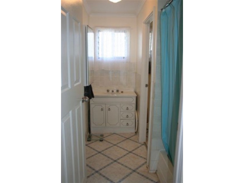 35 Wellington Road, Cowell SA 5602