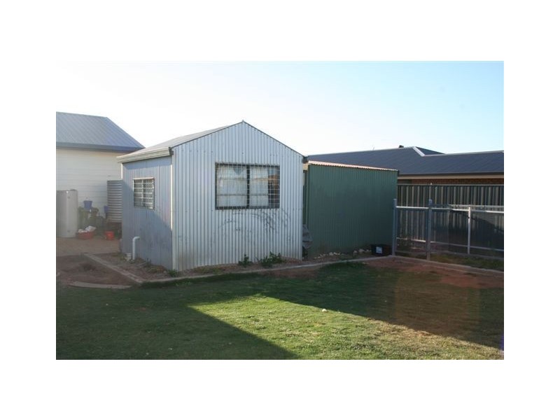 35 Wellington Road, Cowell SA 5602