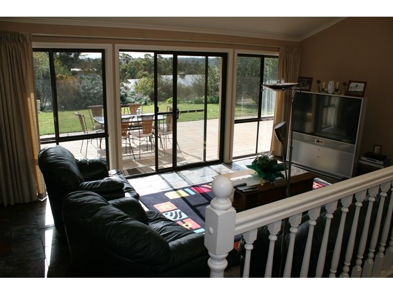 60 Neagles Rock Road, Clare SA 5453