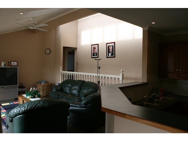 60 Neagles Rock Road, Clare SA 5453