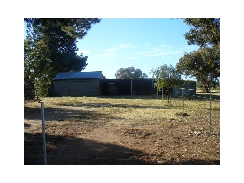 27 Charles Street, Yacka SA 5470