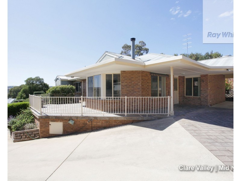 6 Michael Court, Clare SA 5453