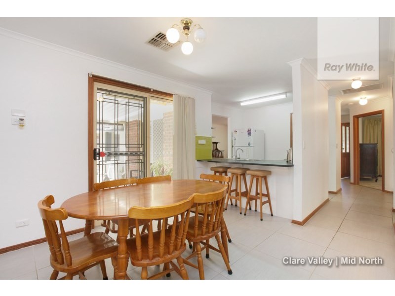1 McKinnon Park, Clare SA 5453