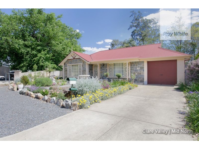 1 McKinnon Park, Clare SA 5453