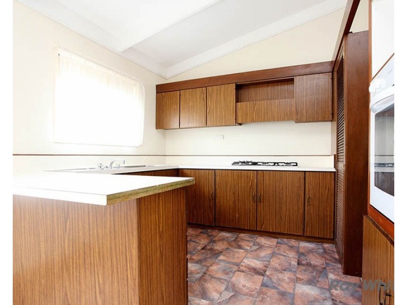 42A Essington Avenue, Clare SA 5453