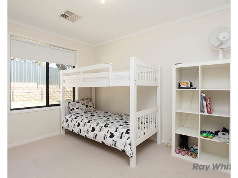 10 Tamblyn Street, Clare SA 5453