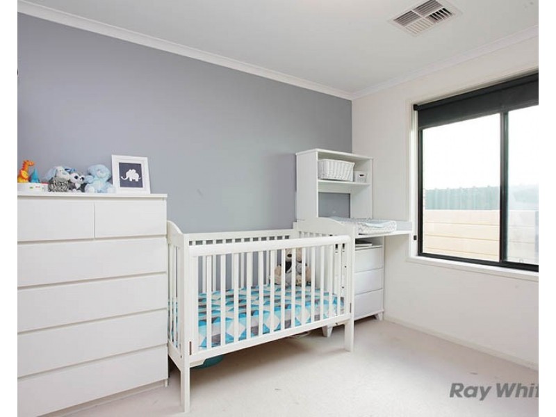 10 Tamblyn Street, Clare SA 5453