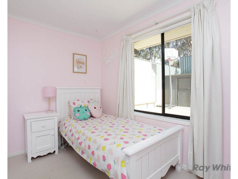 10 Tamblyn Street, Clare SA 5453