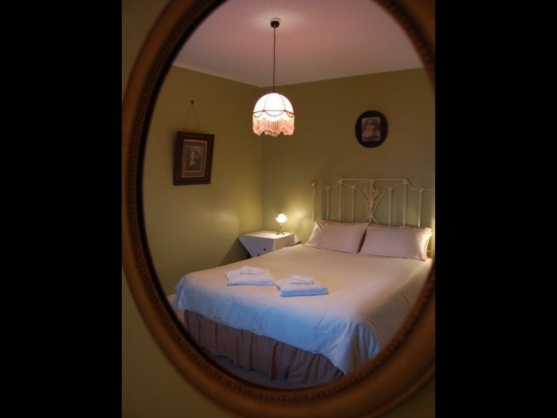 8-16 Truro Street, Burra SA 5417