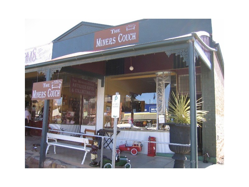 7-9 Commercial Road, Burra SA 5417