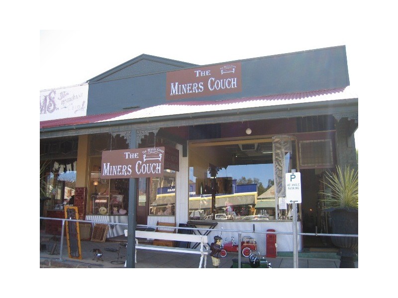 7-9 Commercial Road, Burra SA 5417