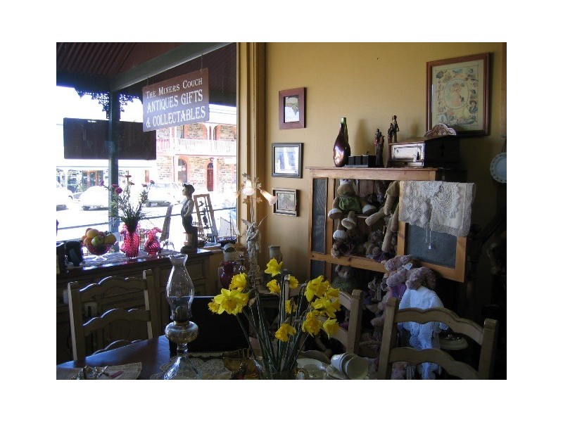 7-9 Commercial Road, Burra SA 5417