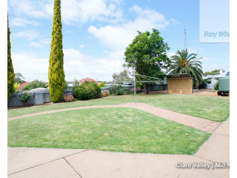 29 Agnes Street, Clare SA 5453