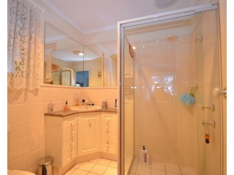 14 Michael Court, Clare SA 5453