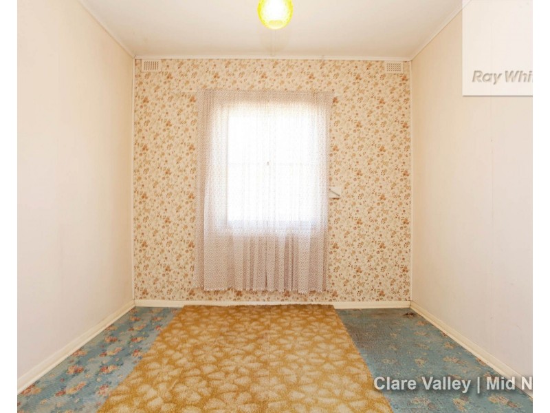 45 Essington Avenue, Clare SA 5453