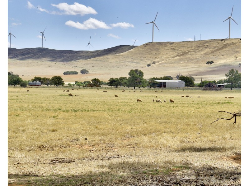 “Donara” Donara Road, Mount Bryan SA 5418