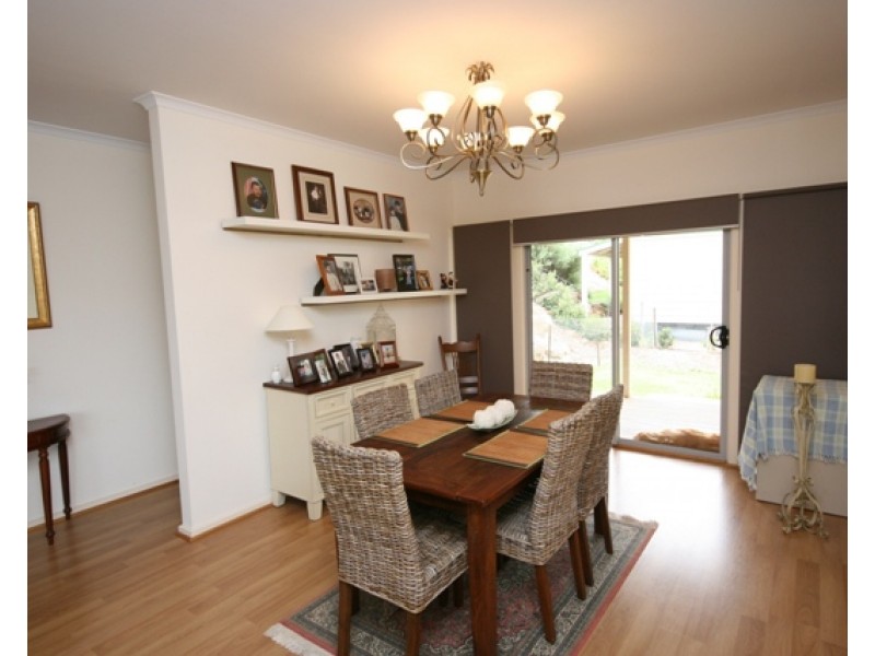 13 Michael Court, Clare SA 5453