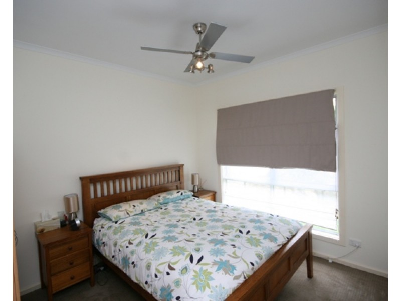 13 Michael Court, Clare SA 5453