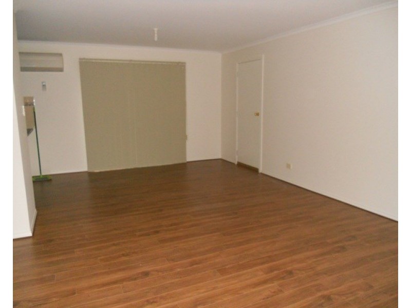 2/5 SCOTLAND Street, Balaklava SA 5461