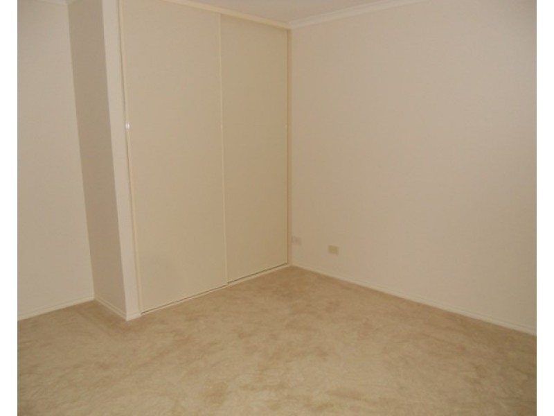 2/5 SCOTLAND Street, Balaklava SA 5461