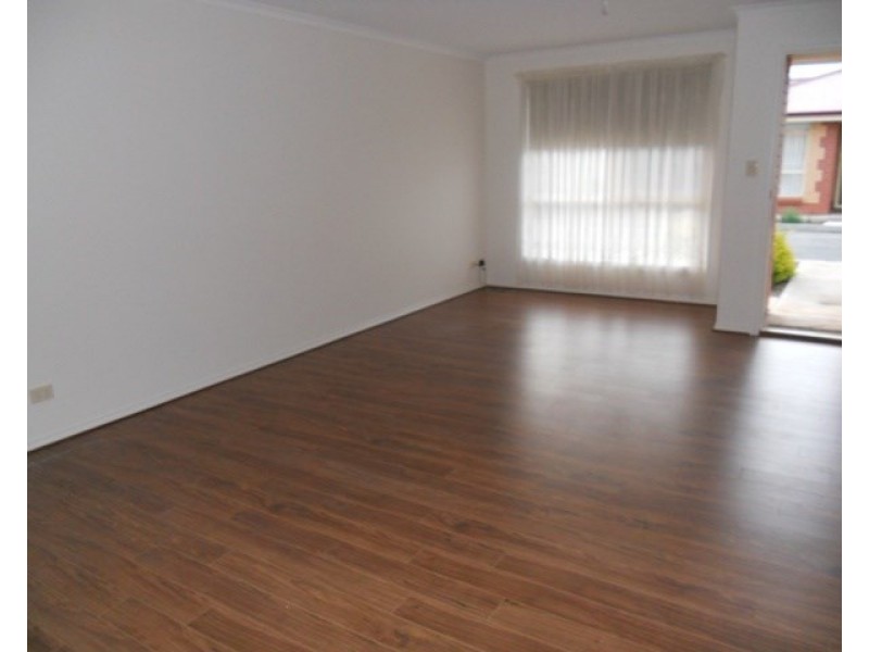 2/5 SCOTLAND Street, Balaklava SA 5461