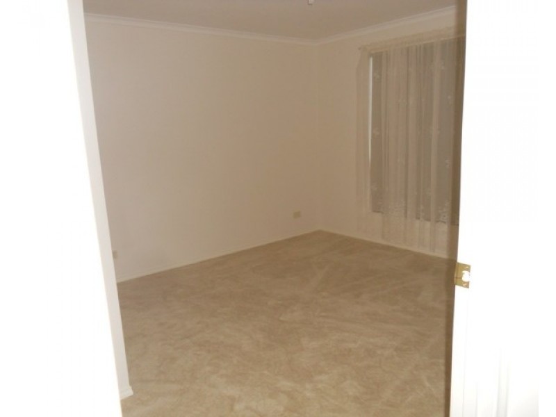 2/5 SCOTLAND Street, Balaklava SA 5461