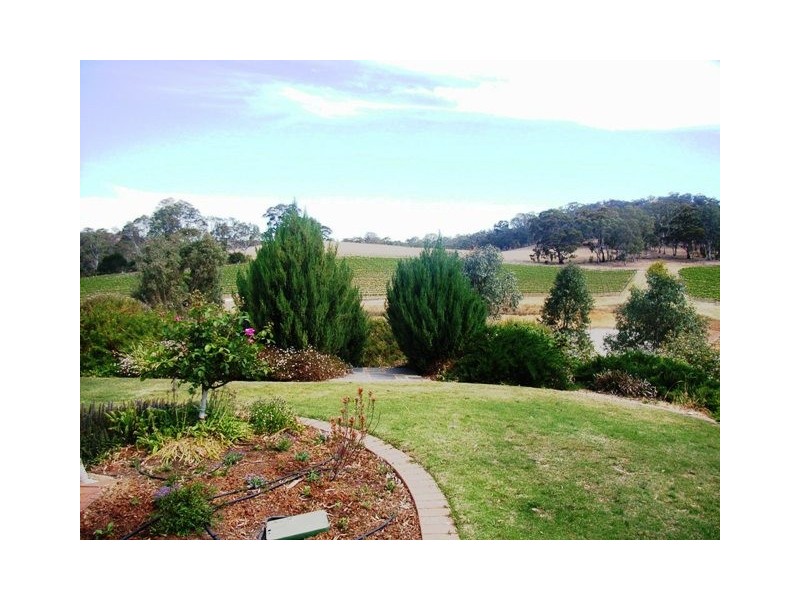 51 Hughes Park Road, Clare SA 5453