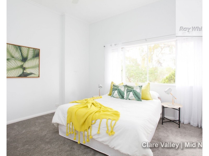 43 Farrell Flat Road, Clare SA 5453