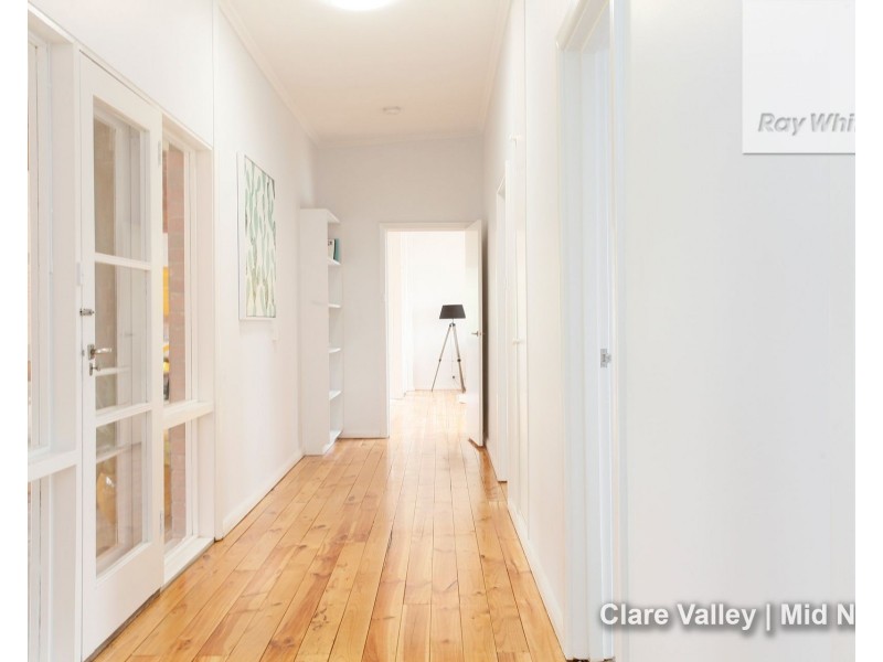 43 Farrell Flat Road, Clare SA 5453