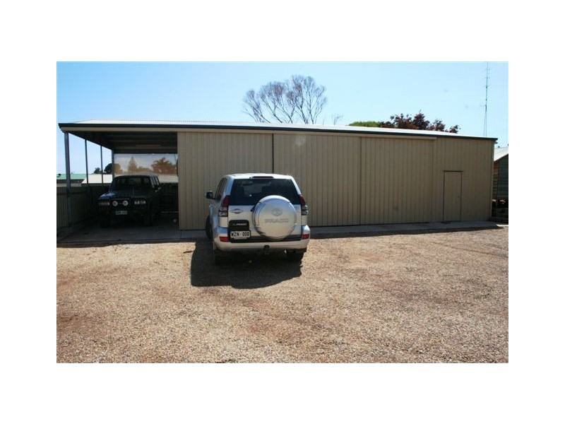 58 Esplanade, Cowell SA 5602