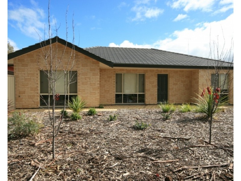 8/372 Main North Road, Clare SA 5453