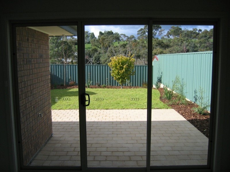 3 Barnard Mews, Clare SA 5453