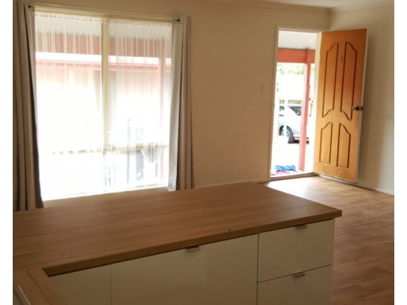 2/37 Agnes Street, Clare SA 5453