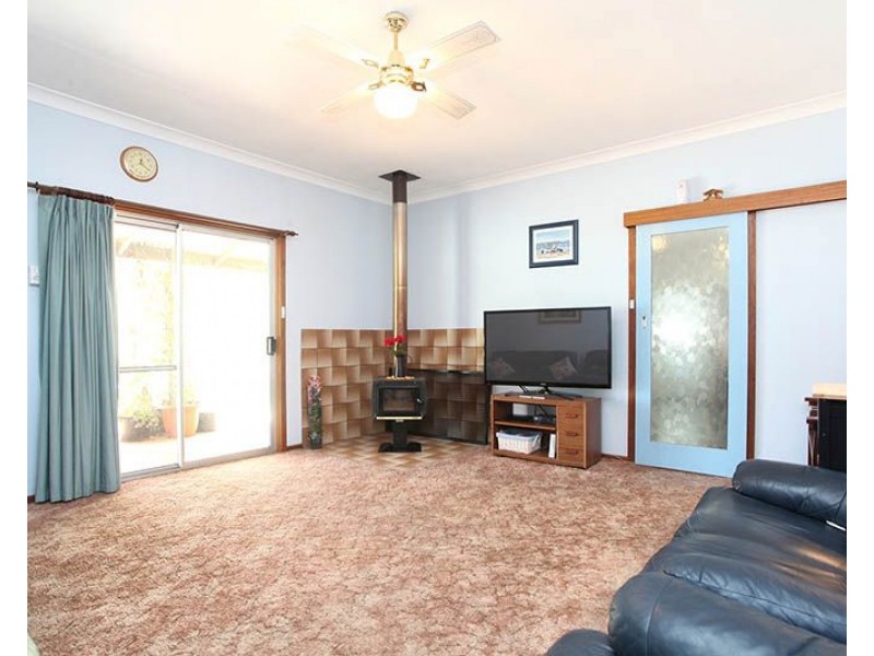 1 Jessie Street, Clare SA 5453