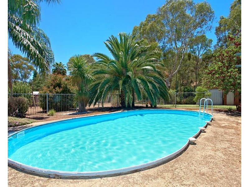 1 Jessie Street, Clare SA 5453