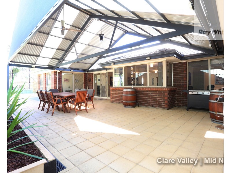 12 Pandappa Drive, Clare SA 5453