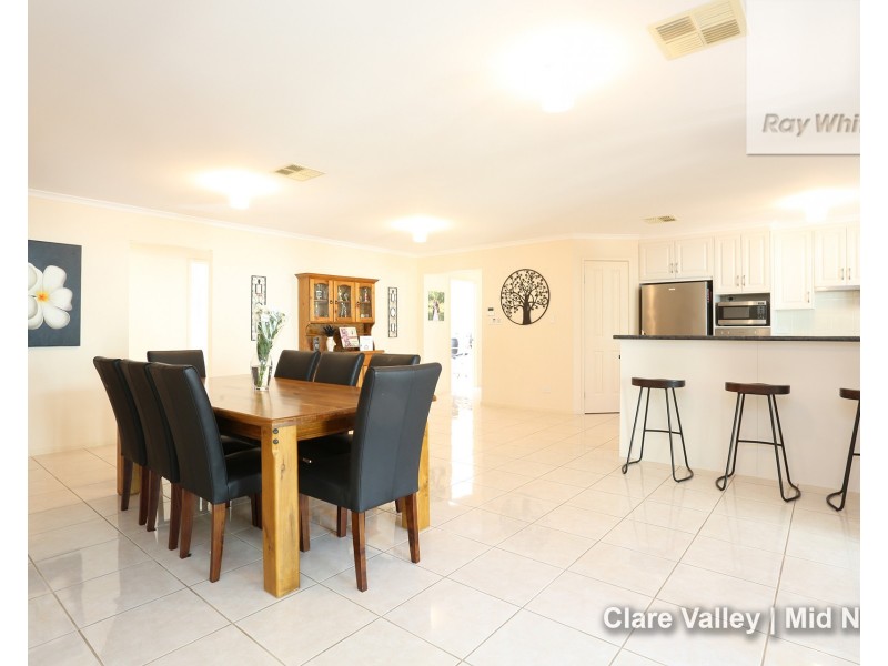 12 Pandappa Drive, Clare SA 5453