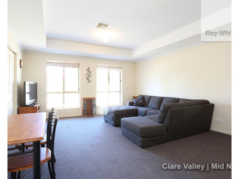 12 Pandappa Drive, Clare SA 5453
