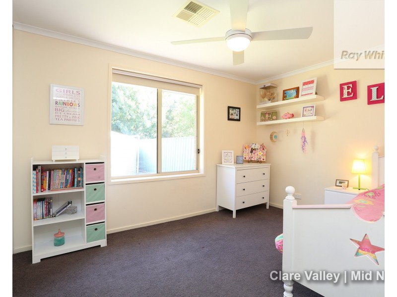12 Pandappa Drive, Clare SA 5453