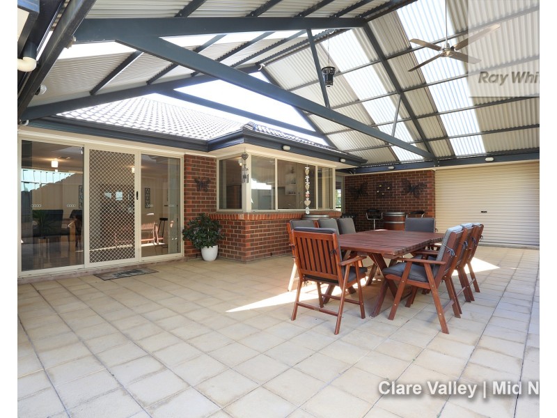 12 Pandappa Drive, Clare SA 5453