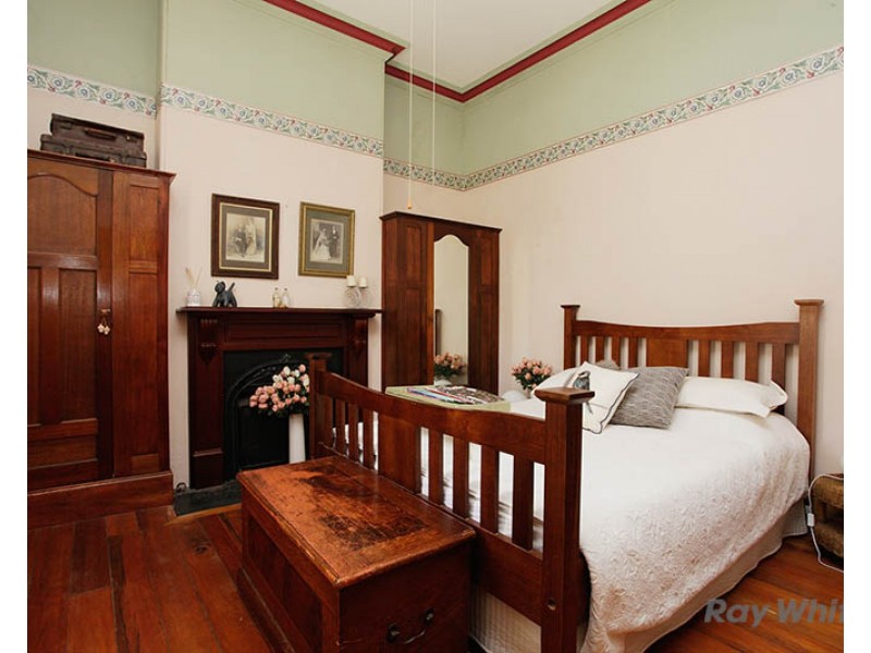 9 St Just Street, Burra SA 5417