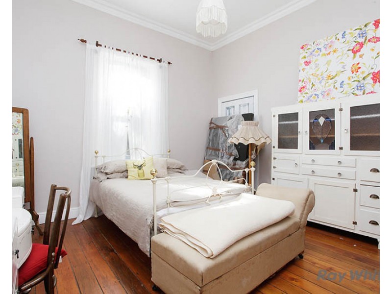 9 St Just Street, Burra SA 5417