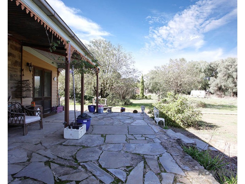 9 St Just Street, Burra SA 5417